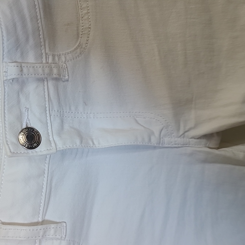 American Eagle Outfitters Jean's - Picture 2 of 5